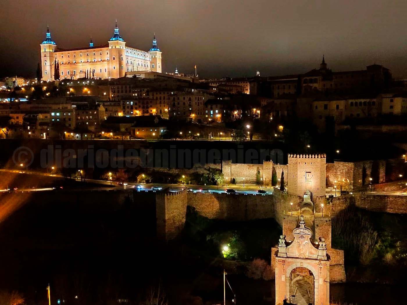 Toledo100_Noche_Castillo_san_Servando