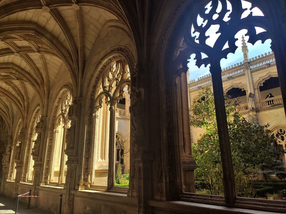 Toledo16_Monasterio_san_Juan_Reyes5_Claustro