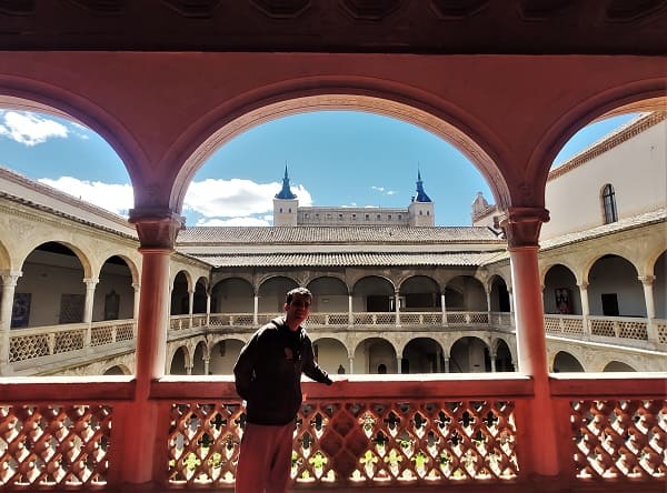 Toledo67_museo_santa_cruz_patio