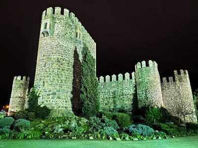 Toledo99_Noche_Castillo_san_Servando