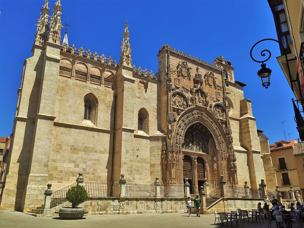 iglesia de santa maria, aranda de duero