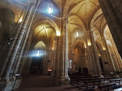 iglesia santa maria la blanca, villalcazar de sirga