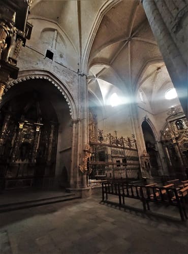 iglesia de san hipolito el real, tamara de campos