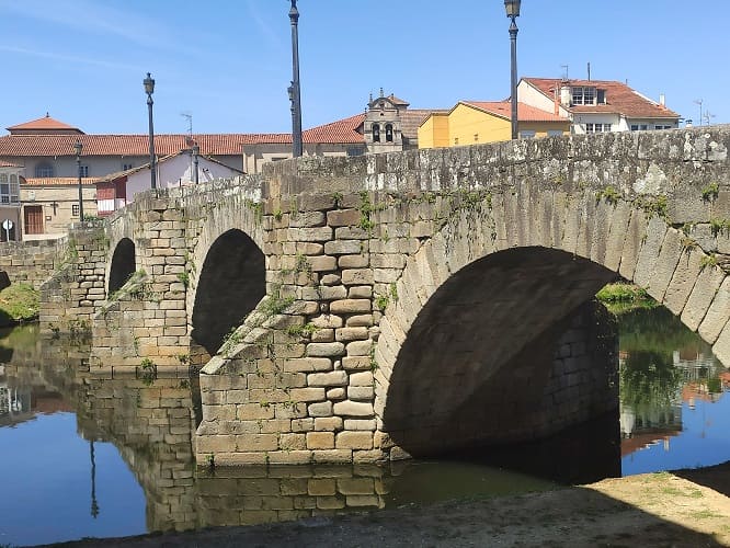 puente viejo, monforte de lemos