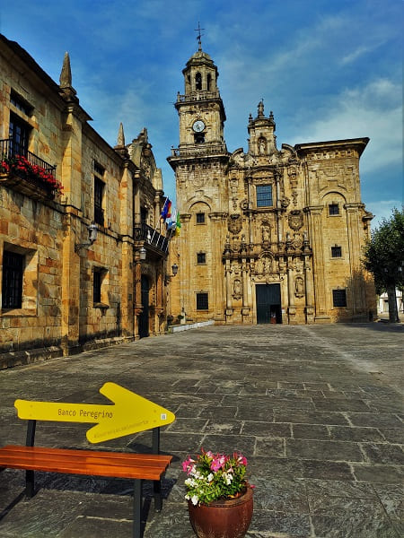 iglesia de lorenzana