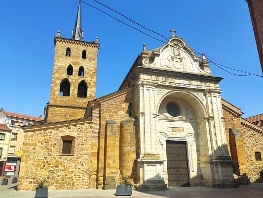 iglesia de santa Maria de Azogue, benavente