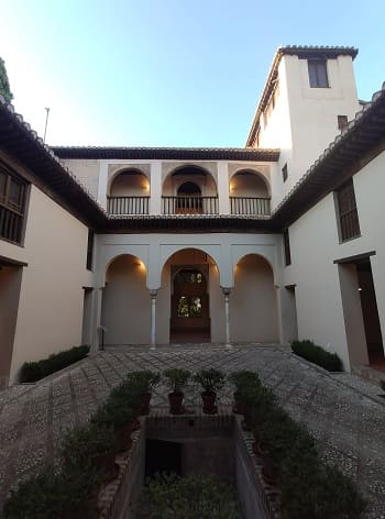 palacio dar al horra, granada