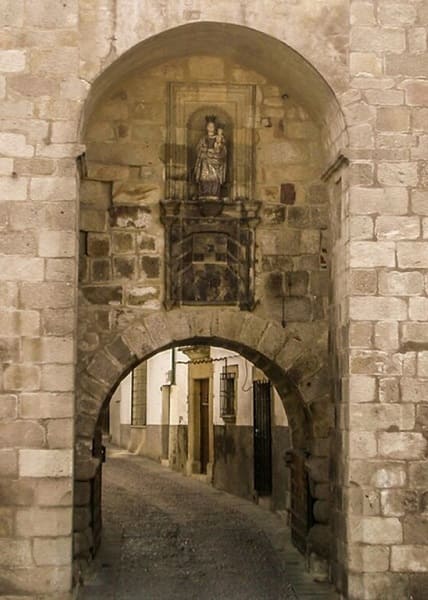 Puerta de Coria