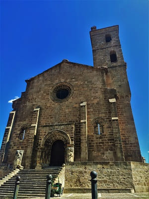 iglesia de santa María de Almovocar, alcantara