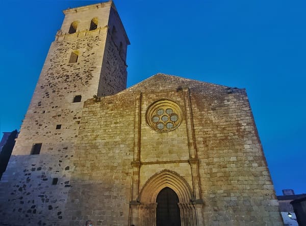 iglesia de santa maria , trujillo