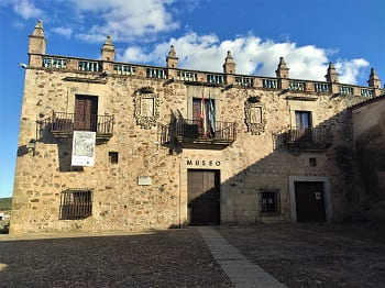 casa de las veletas, caceres