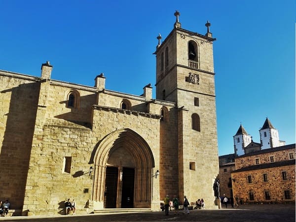 iglesia de santa maria, caceres