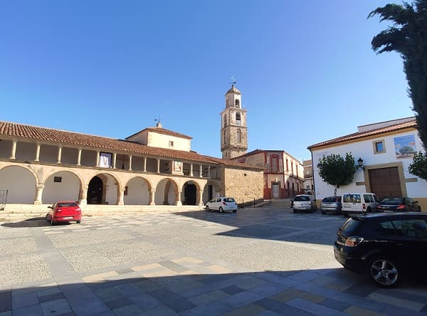 almoharin, iglesia del salvador