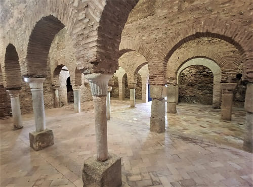 mezquita de almonaster la real, interior