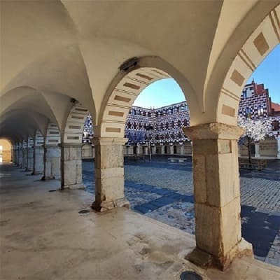 Plaza Alta Casas Coloradas