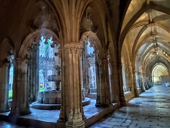 claustro monasterio, Batalha