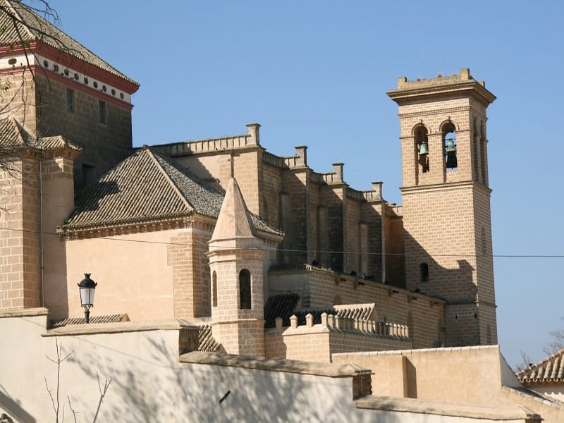 Colegiata de Osuna, edificio