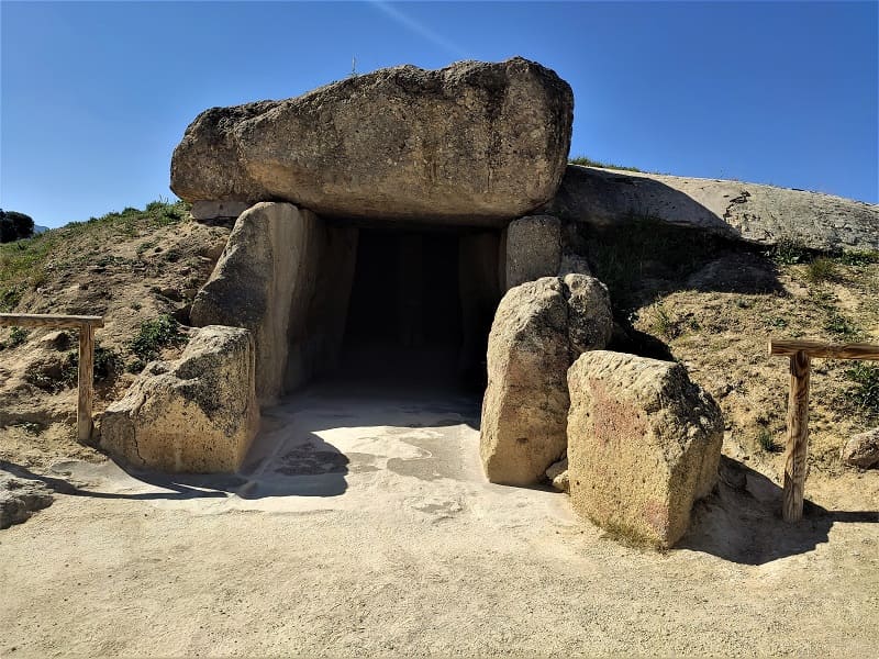 Dolmen de Menga, Antequera