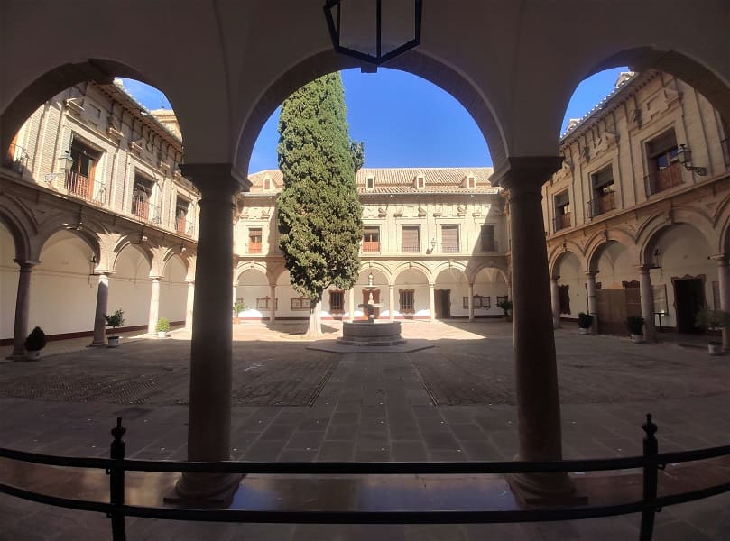 Patio del Ayuntamiento de Antequerea