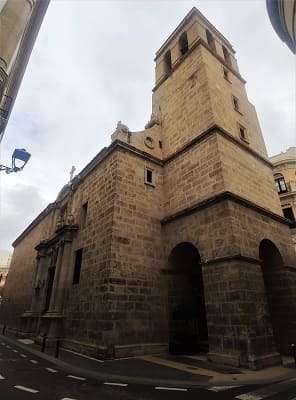 Iglesia de Santiago