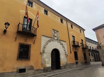 Palacio del Quintanar, Segovia