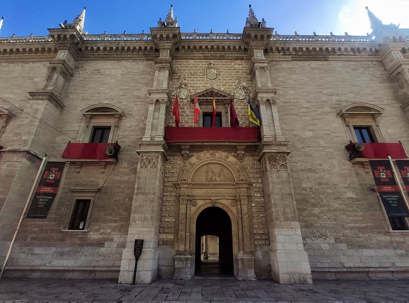 Palacio de Santa Cruz