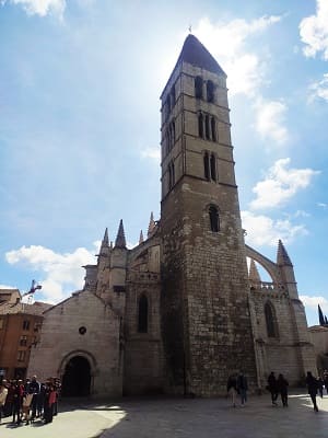 Iglesia de Santa María la Antigua