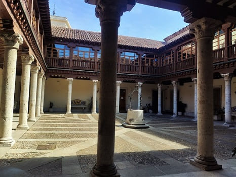 palacio de Pimentel, azulejos, Valladolid