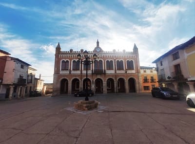 plaza mayor de tiedra