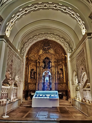 iglesia de san estaban, altar mayor, cuellar