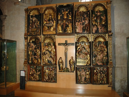 iglesia de santa maria de mediavilla, interior, peñafiel