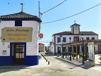 plaza mayor de mascaraque