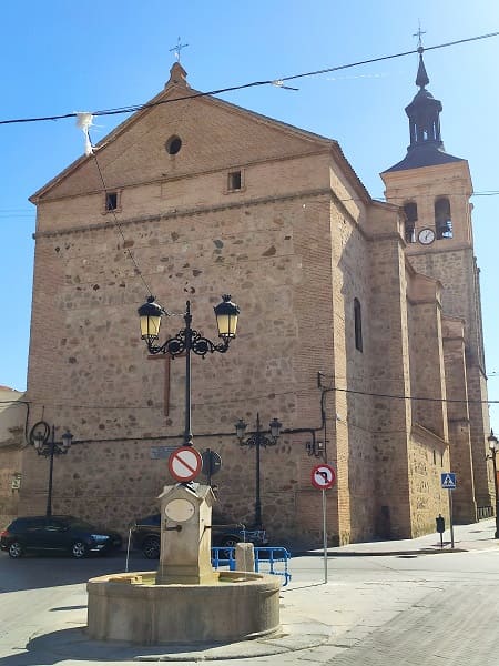 iglesia Nuestra semora de Altragracia de mora