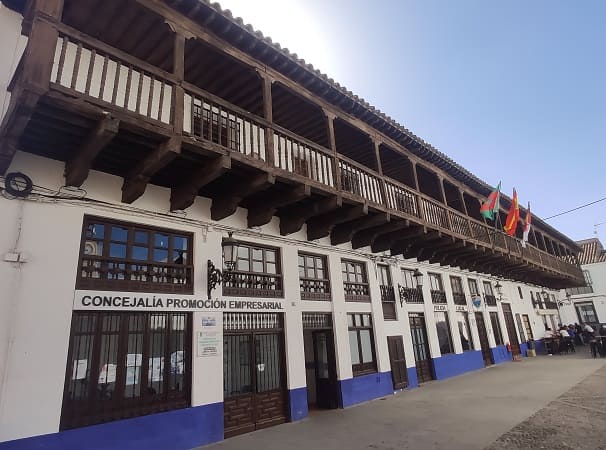 casa consistorial  de Consuegra