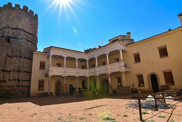 interior del castillo-palacio de monteagudo de las vicarias