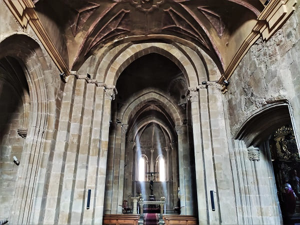 iglesia de san juan de Rabaneda, interior, soria