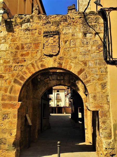 puerta san esteban, San Esteban de Gormaz
