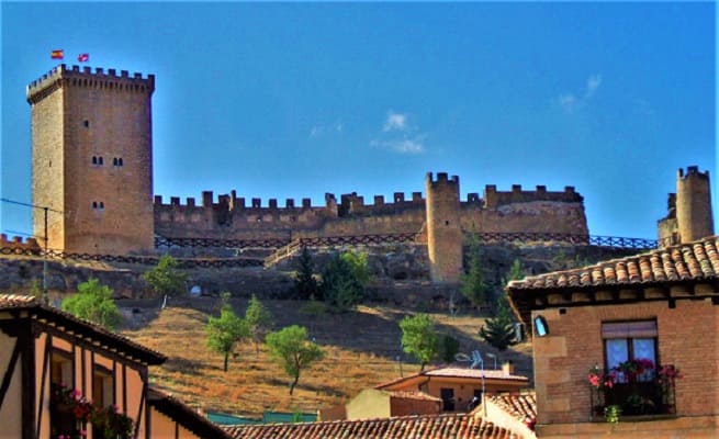 castillo de peñaranda de duero