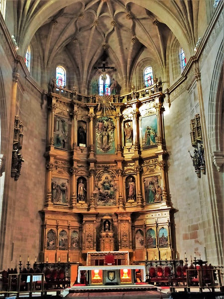 c
                                catedral de Calahorra, retablo mayor