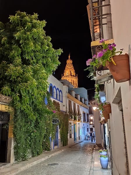 mezquita noche, torre, Cordoba