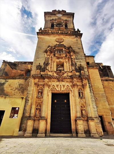 iglesia de san pedro, arcos