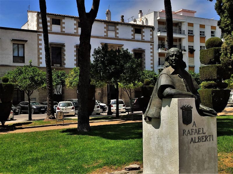 estatua alberti, puerto de santa maria