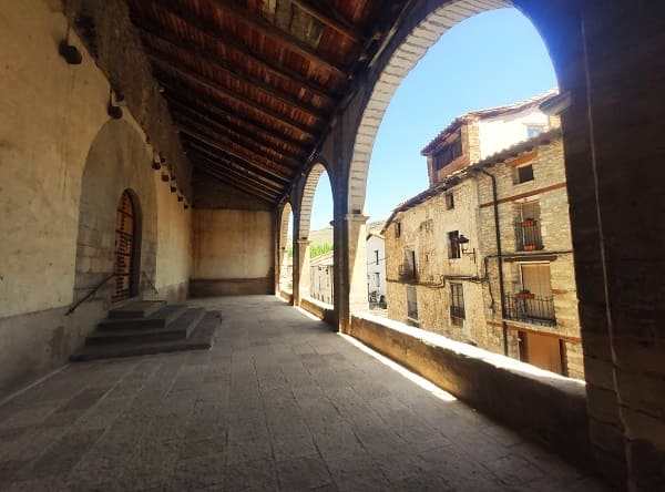 iglesia de la Asuncion, Villaroya de los Pinares