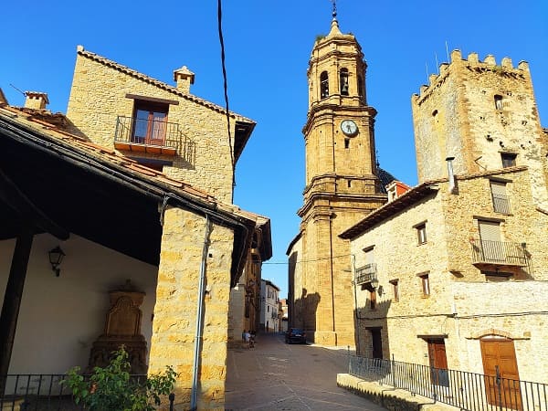 entrada a Iglesuela del Cid