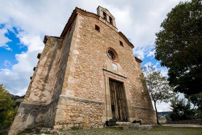 iglesia de la inmaculada de Linares de Mora