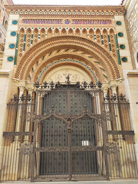 puerta de la catedral de Teruel