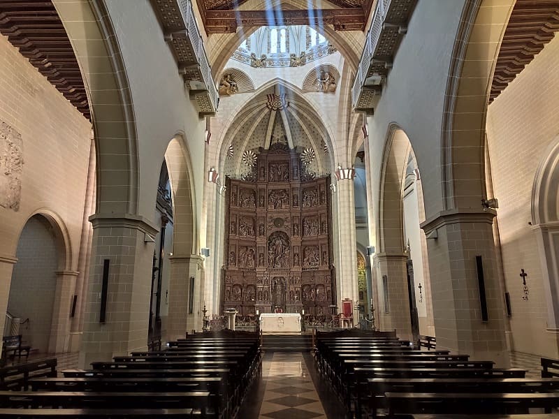 interior de la catedral de teruel