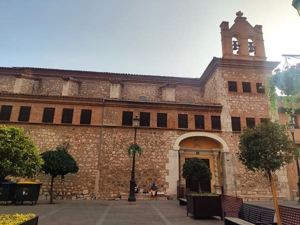 trajes regionales, museo arqueologico de Teruel