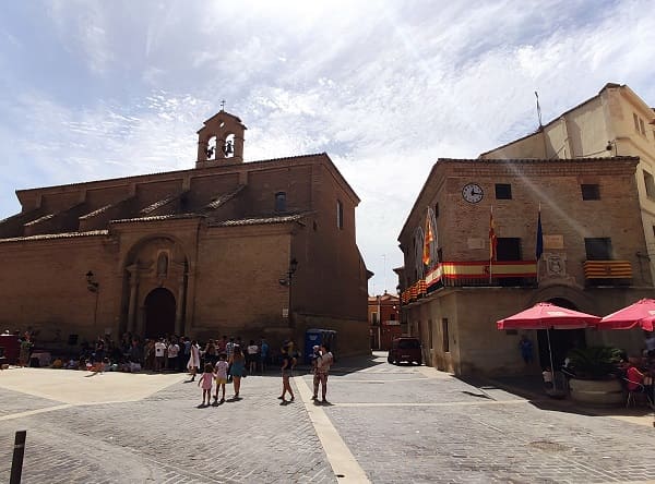 plaza Mayor, iglesia Esperanza de Calanda