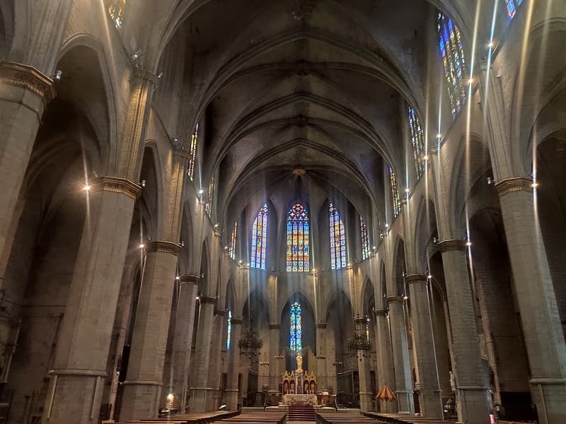 interior de la seo de Manresa